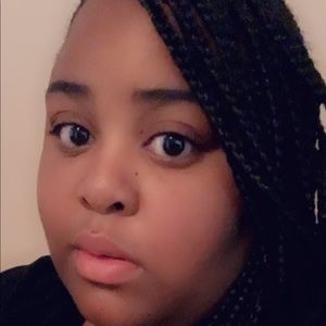 Meet your Posher, Kiara